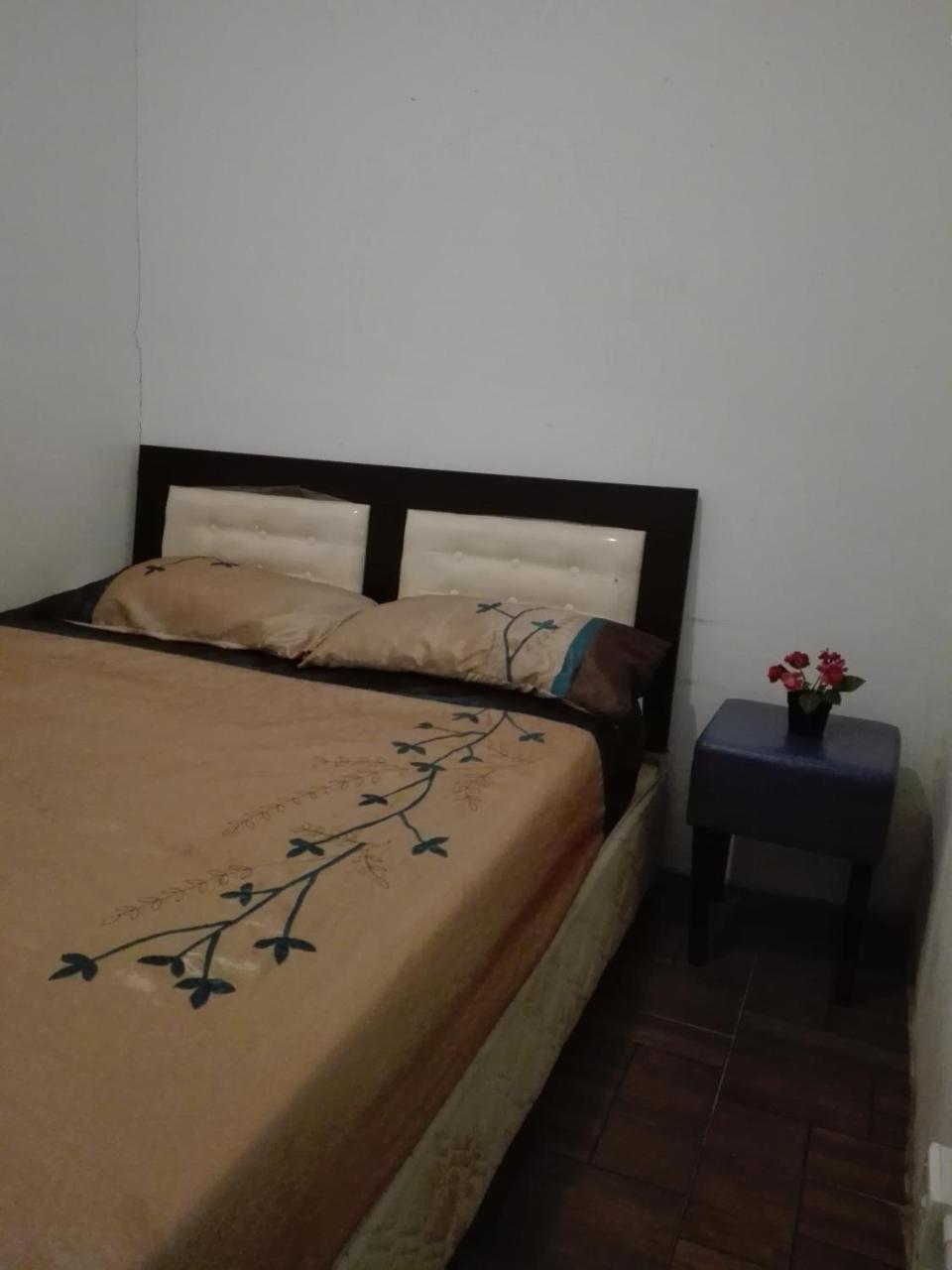 Tonight Hotel Hostel George Town Eksteriør bilde